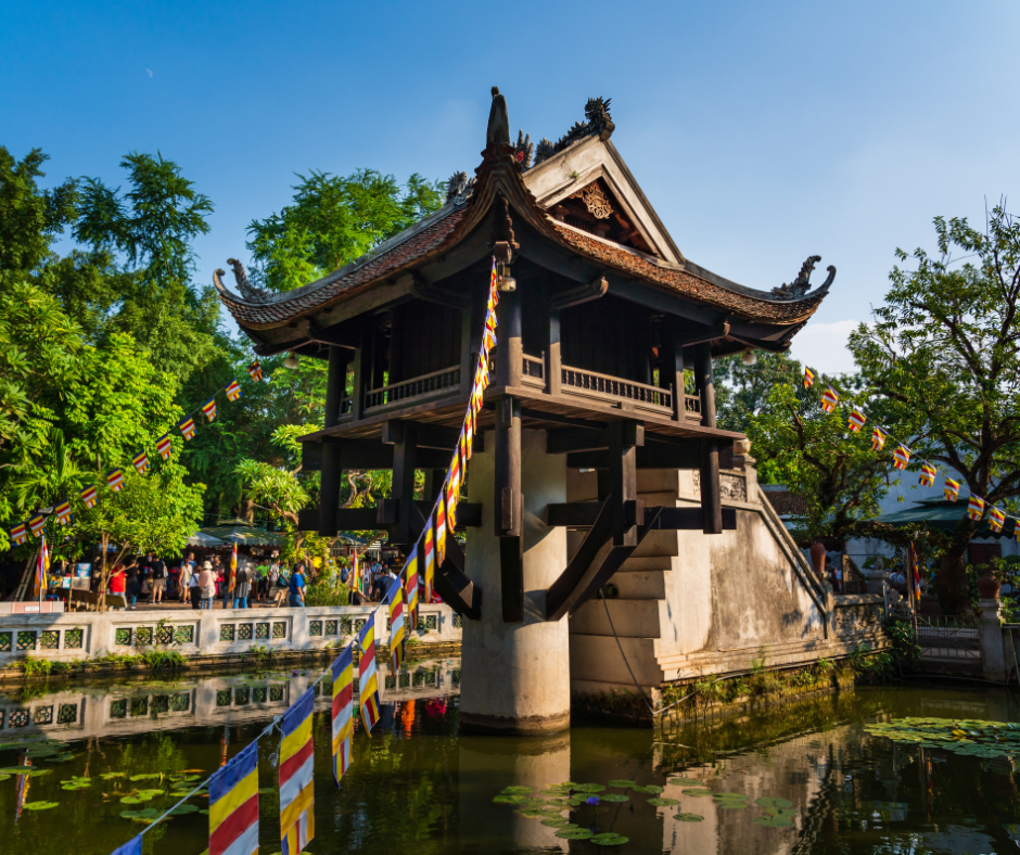 voyager-train-vietnam